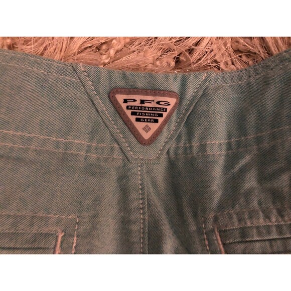 Columbia PFG UV PROTECTION womens shorts - Picture 3 of 9